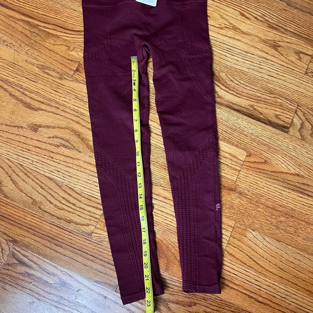 Fabletics Seamless Compression Legging High-Waist… - image 7